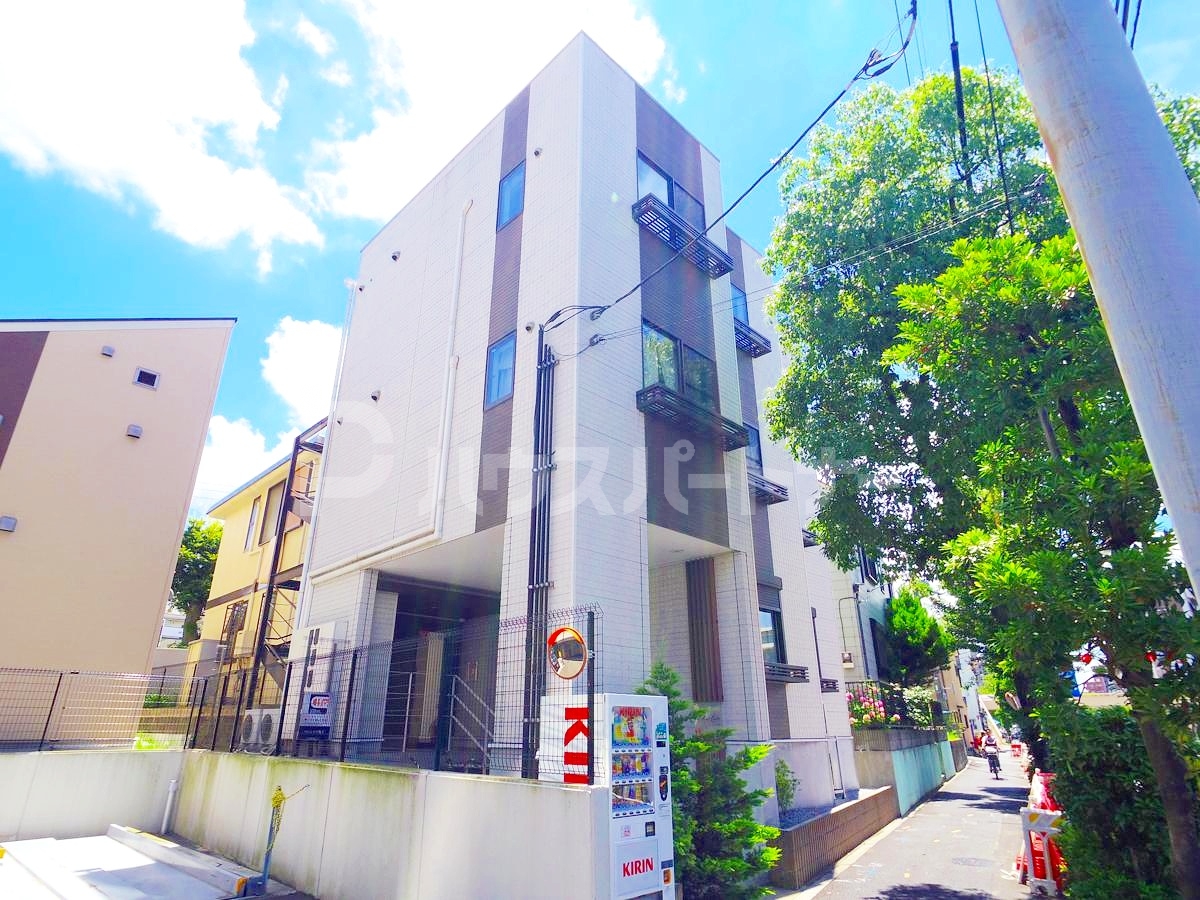 アーク亀有の外観