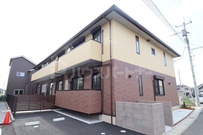 クラーヴォIIの外観