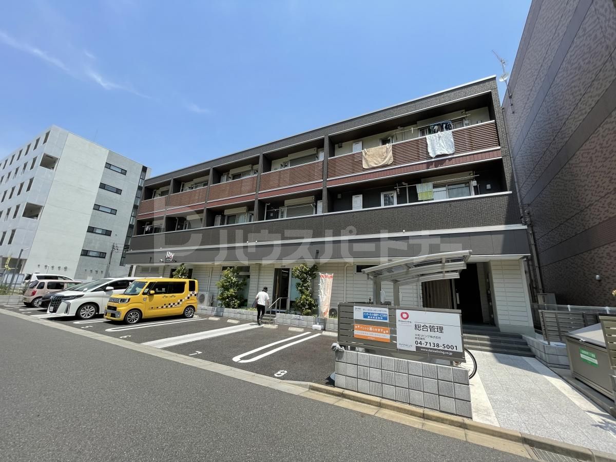 アスタリスクの外観