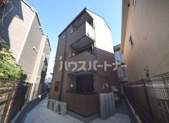 GRANQUAL柏の外観