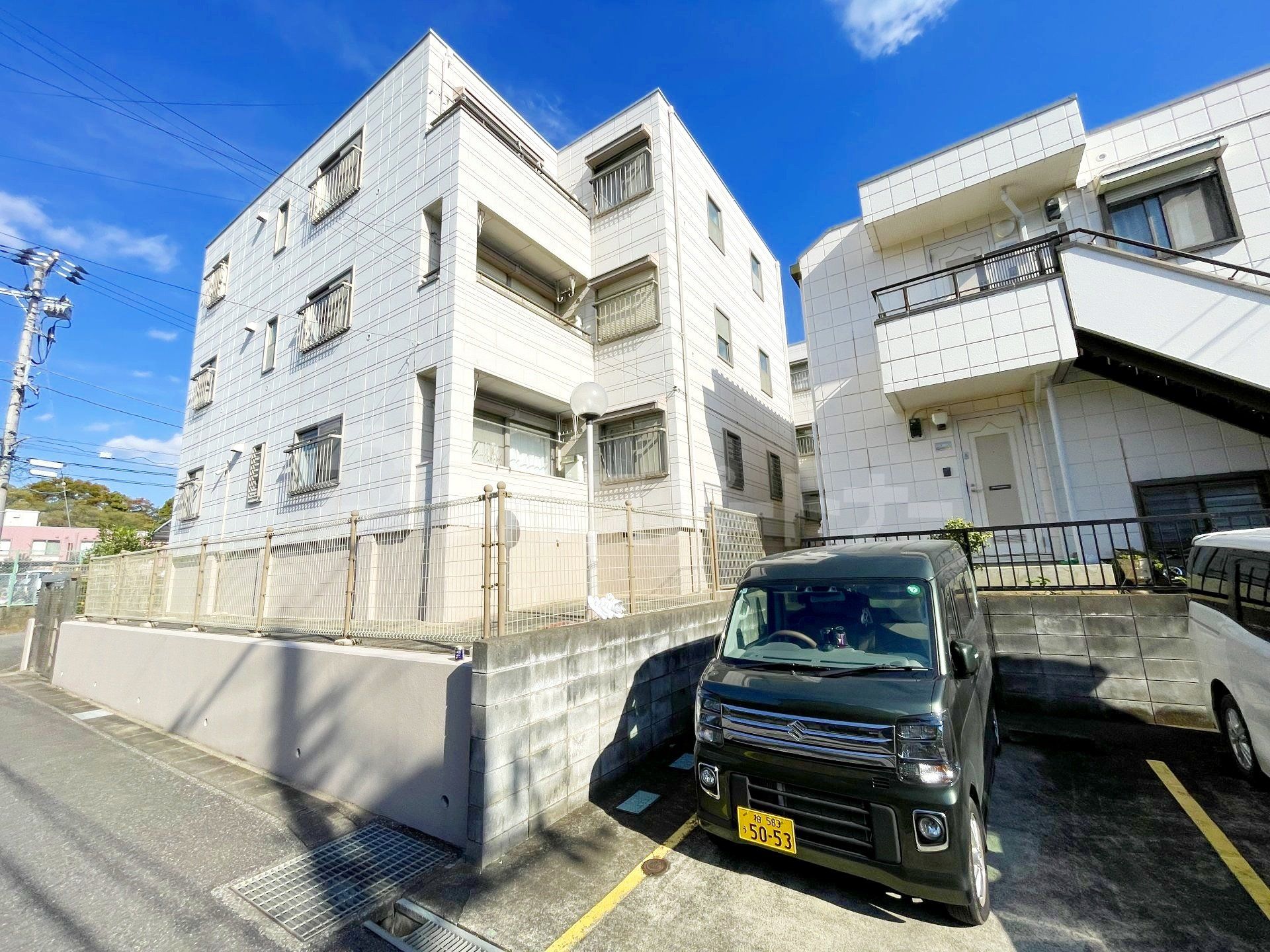 BRAMA柏の外観
