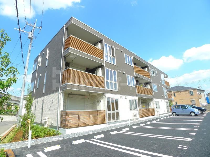 リシェスIIの外観