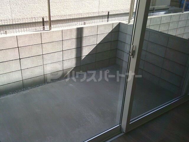 バルコニー バルコニー