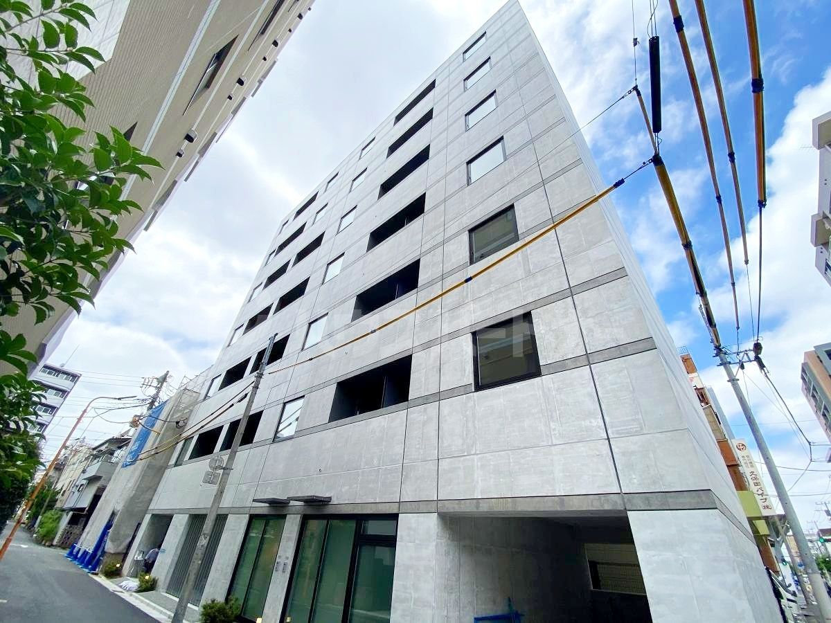 プライマル両国　EASTの外観