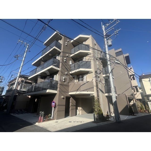 ドゥーエ曳舟IIの外観