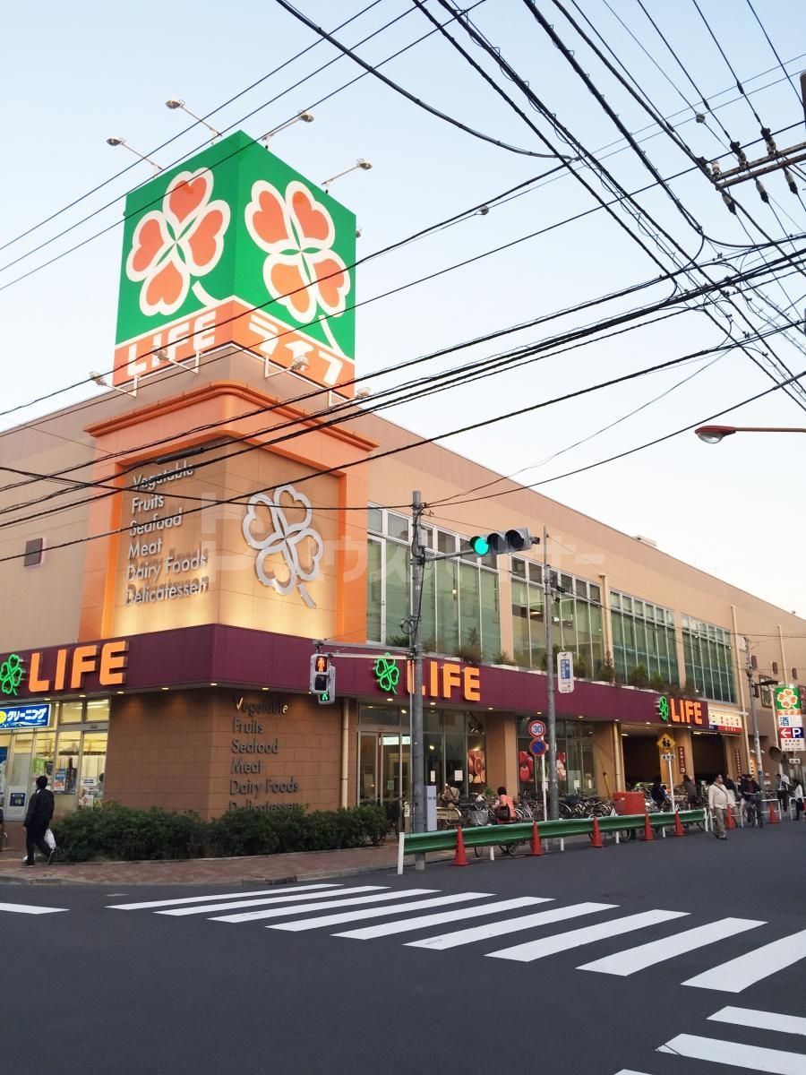 ライフ菊川店 徒歩11分。 860m ライフ菊川店 徒歩11分。 860m