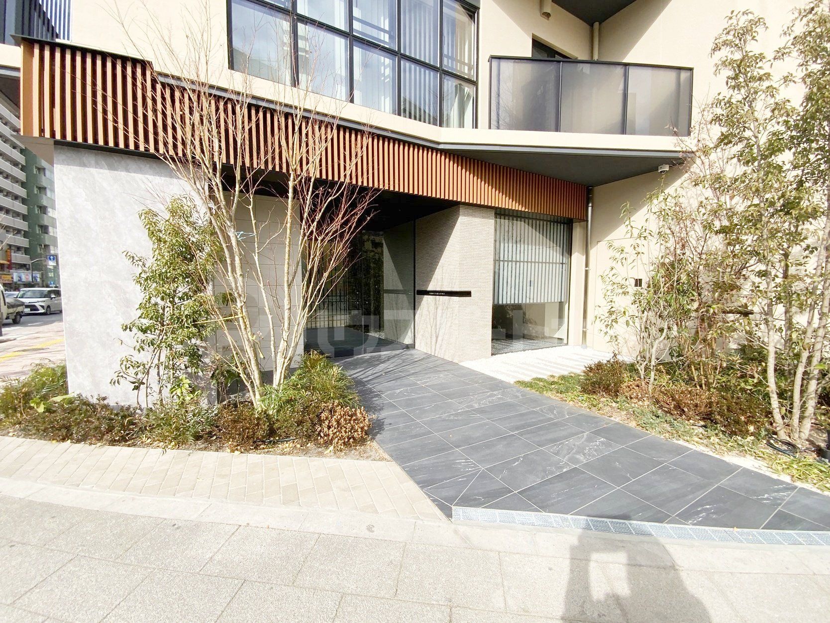 エントランス エントランス