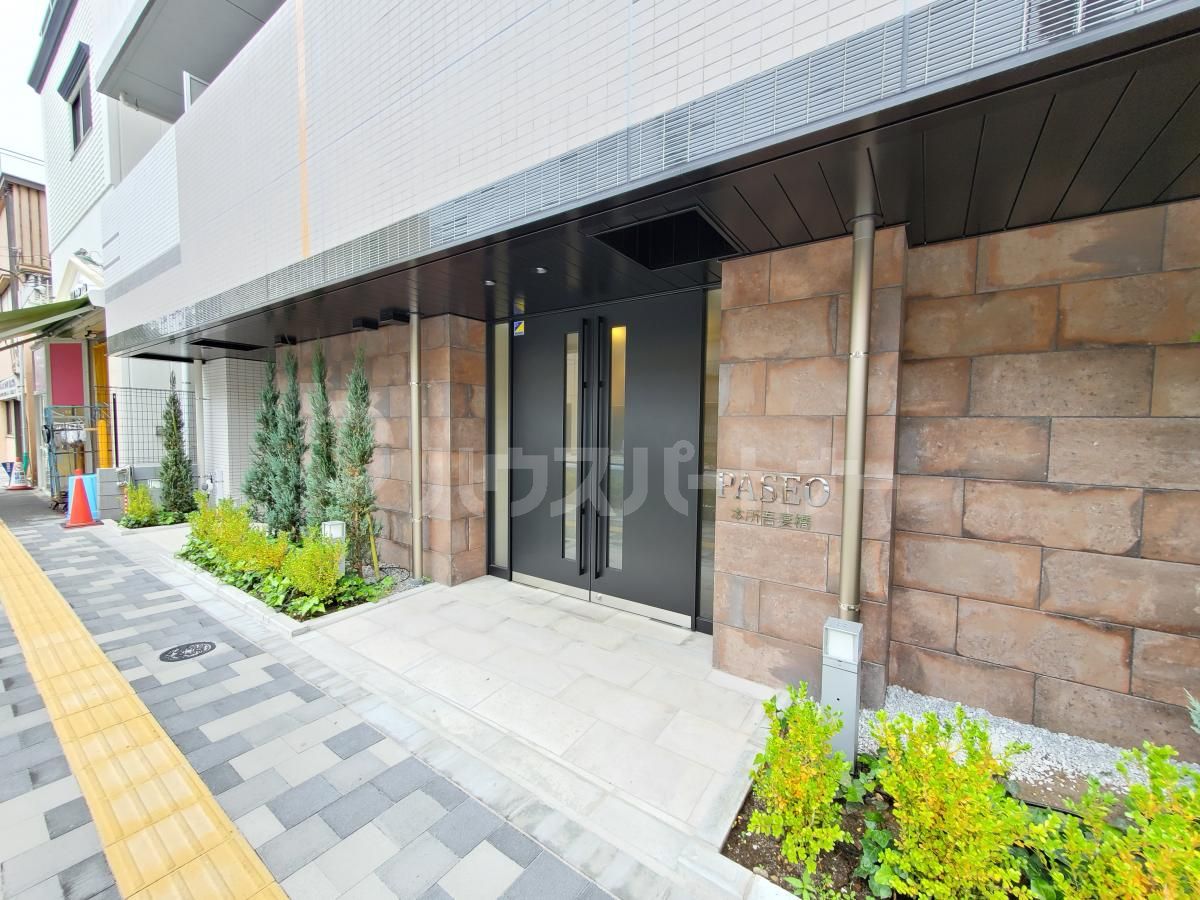 エントランス エントランス