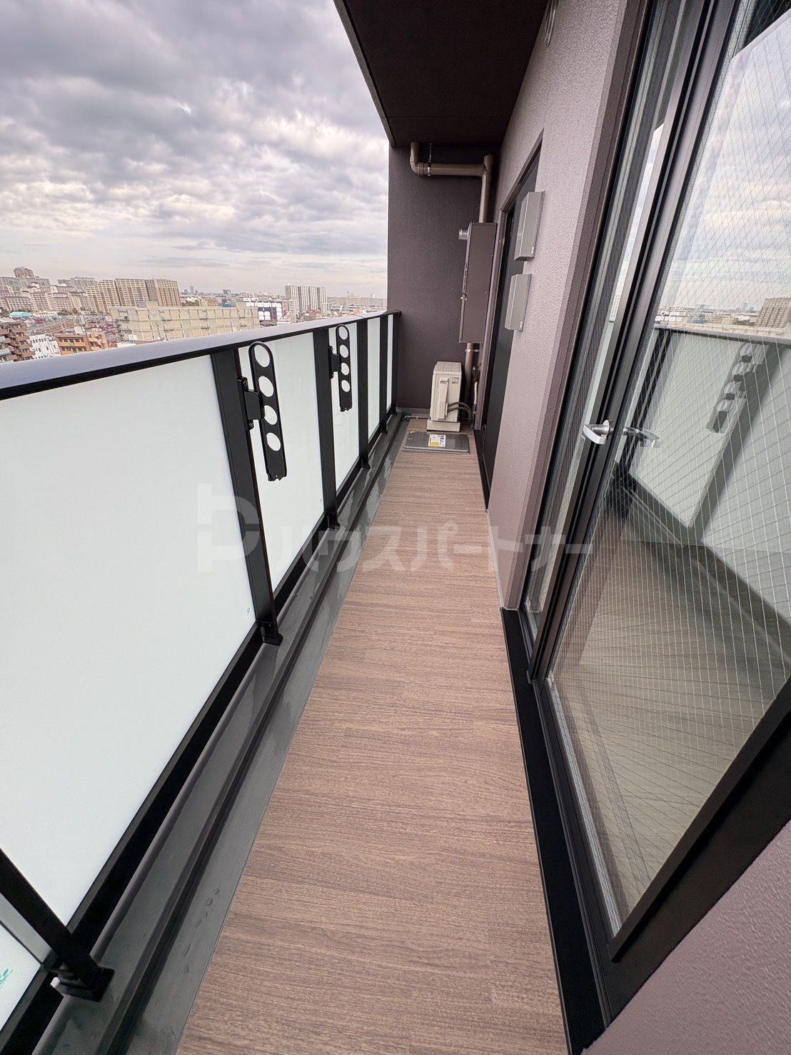 バルコニー バルコニー