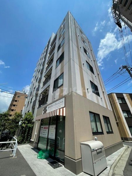 DWELLの外観
