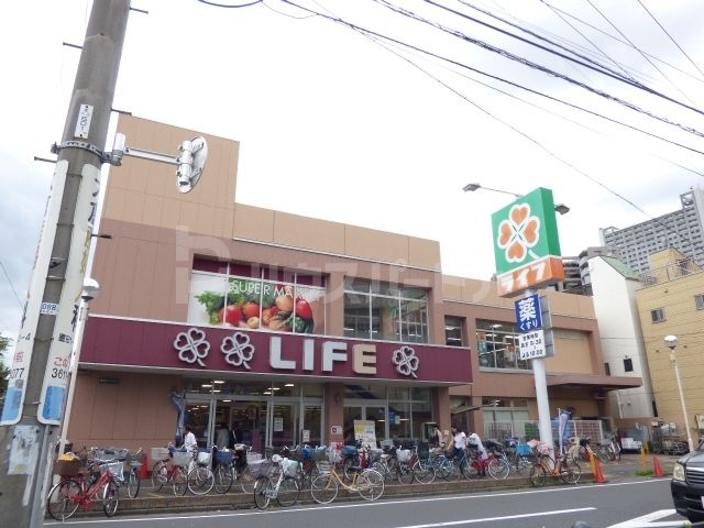 ライフ東向島店 徒歩8分。 590m ライフ東向島店 徒歩8分。 590m