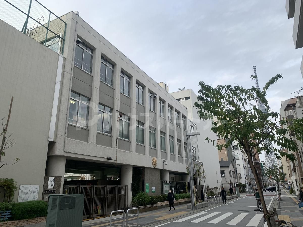 墨田区立/錦糸小学校 徒歩8分。 610m 墨田区立/錦糸小学校 徒歩8分。 610m