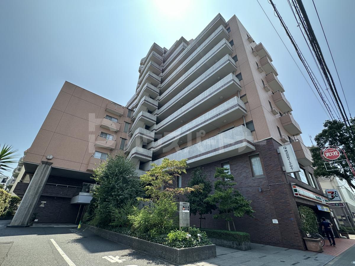 アビタシオン大島の外観