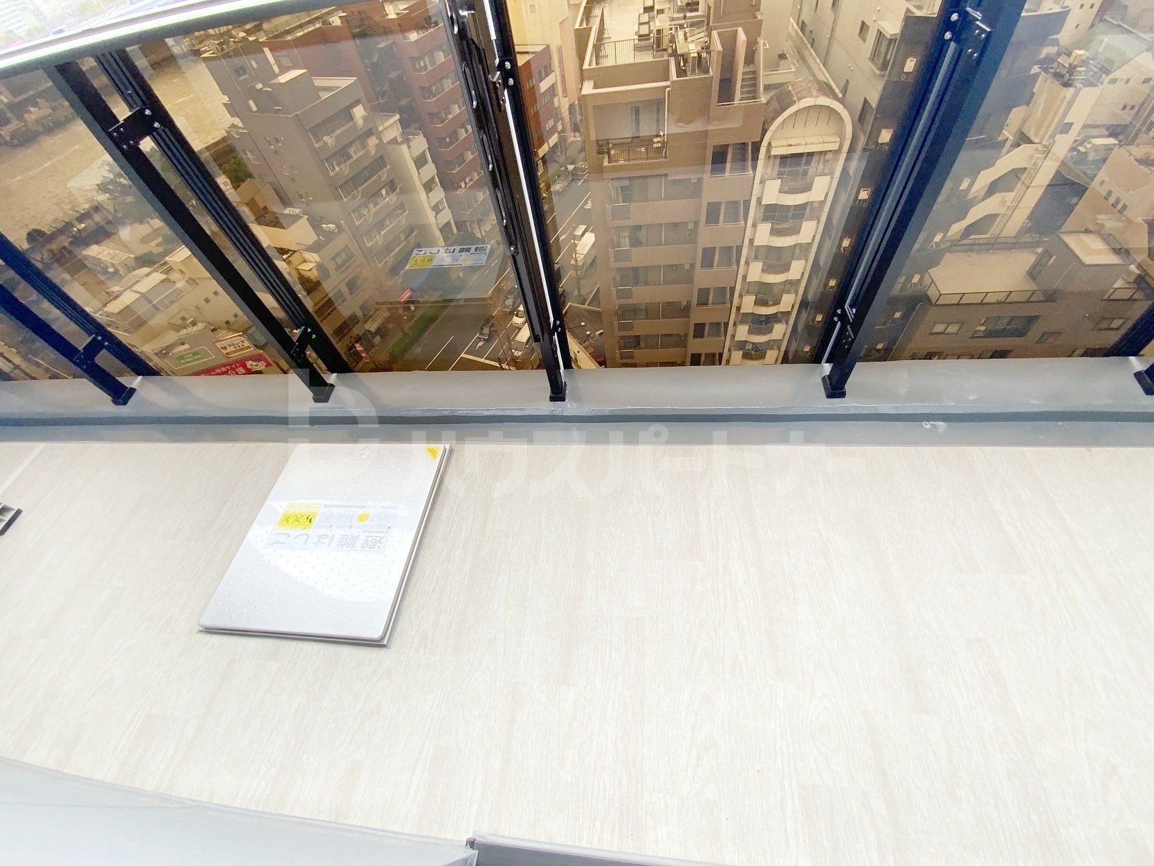 バルコニー バルコニー