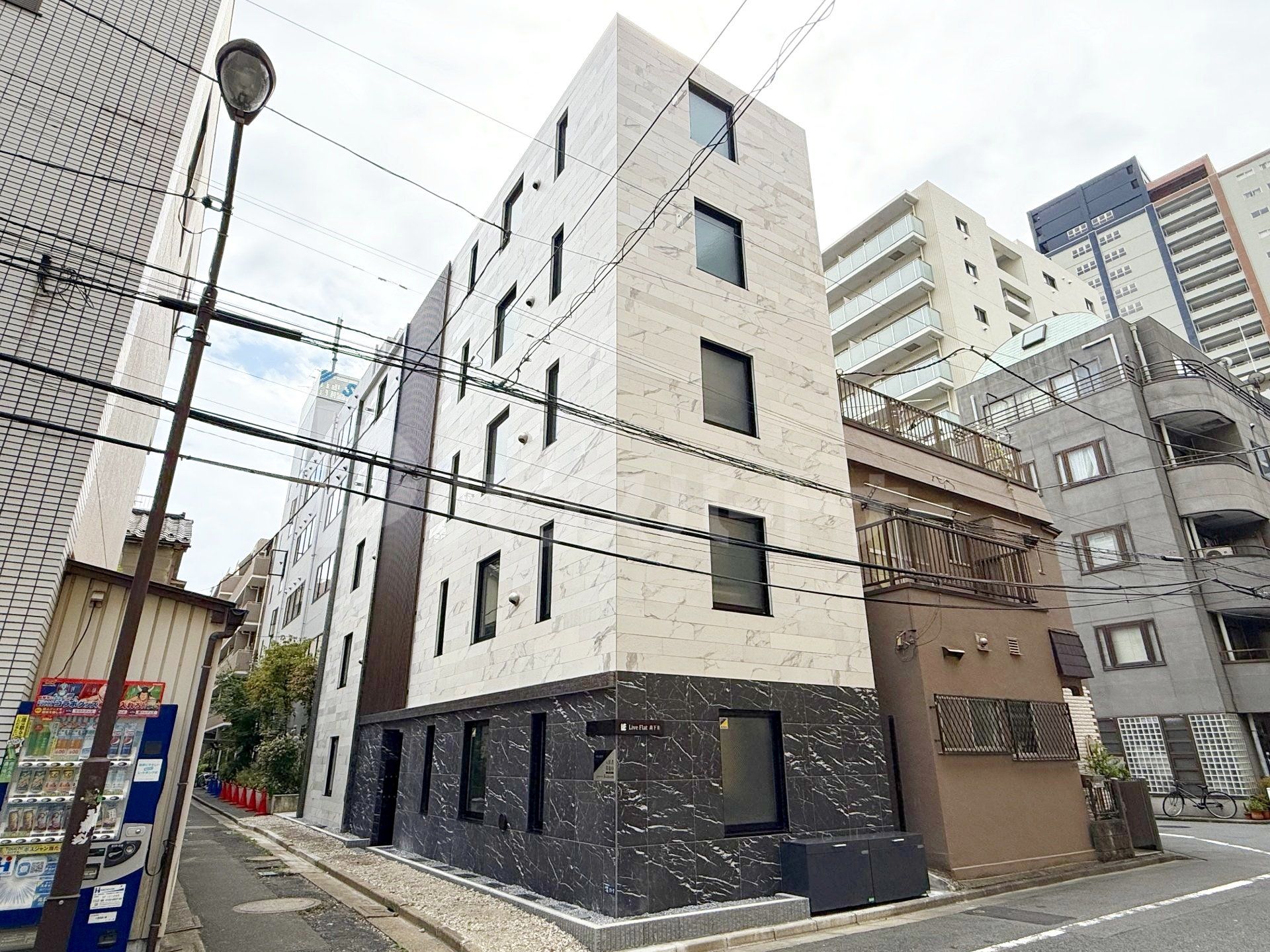ＬｉｖｅＦｌａｔ森下IIの外観
