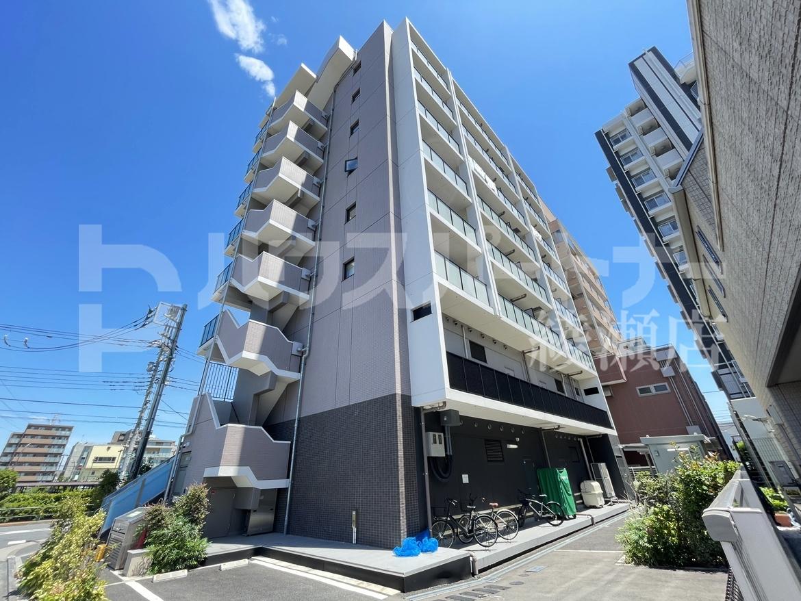 Ｃａｒｒｅ　Ｓ．Ｉの外観