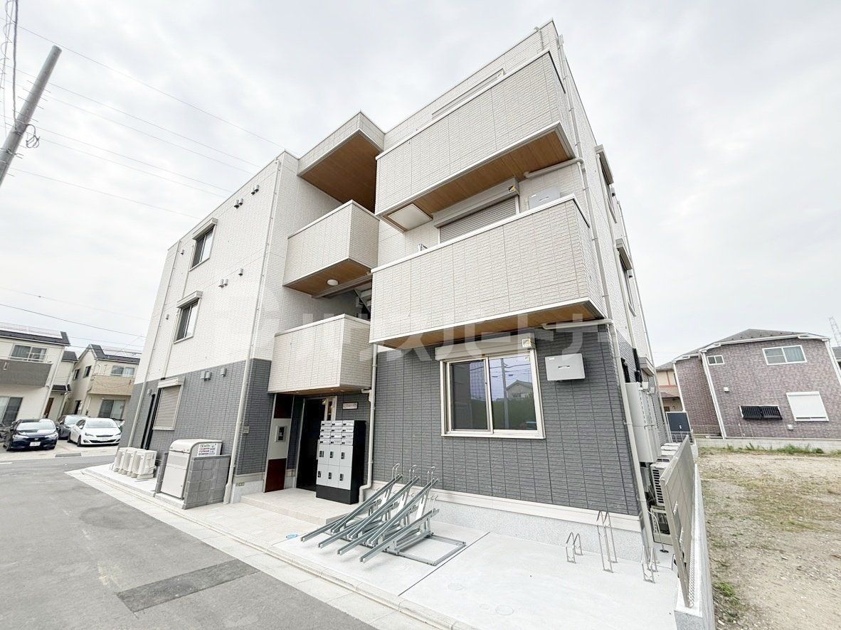 セレスティア六町の外観