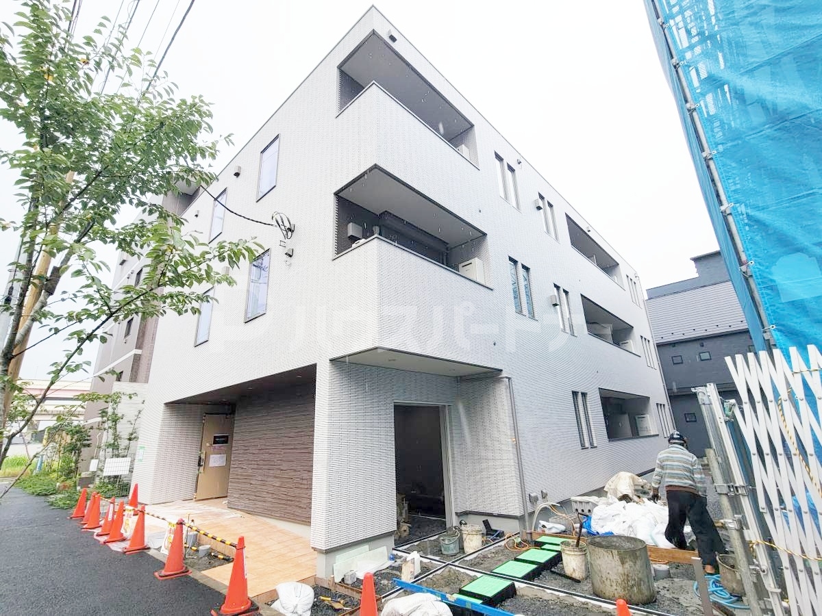 メゾンべべの外観