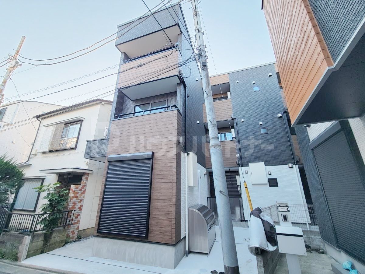 Ｇｌａｎｚ柳原の外観