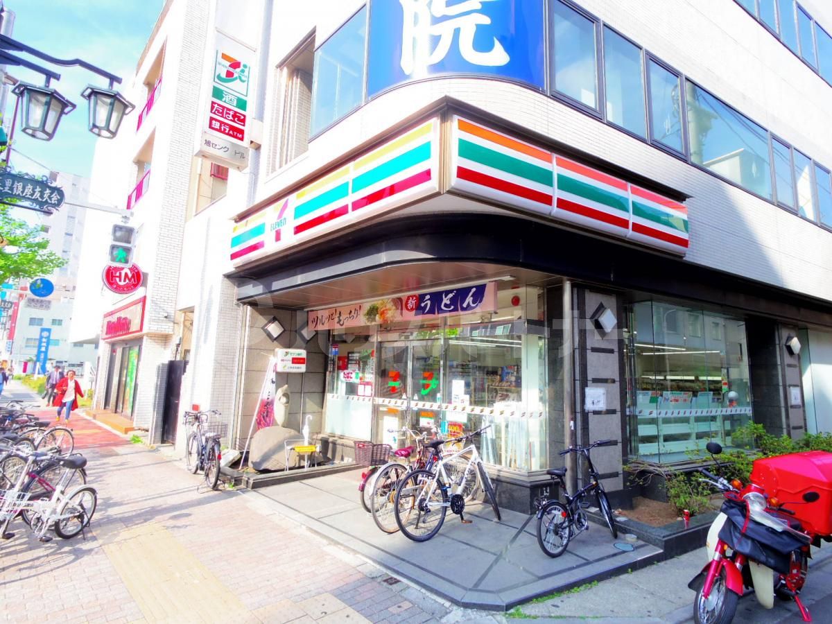 セブンイレブン 東日暮里4丁目店 徒歩3分。 220m セブンイレブン 東日暮里4丁目店 徒歩3分。 220m