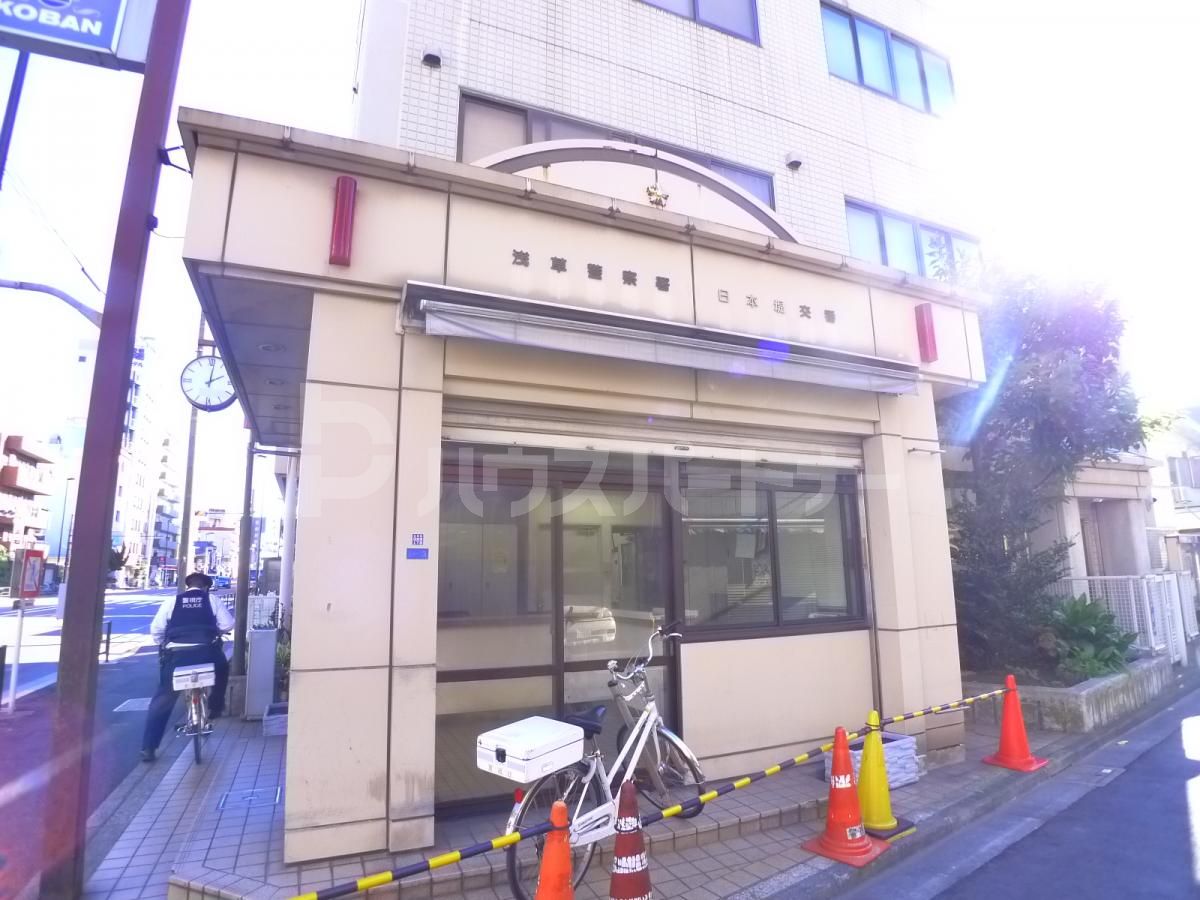 日本提交番 徒歩3分。 210m 日本提交番 徒歩3分。 210m