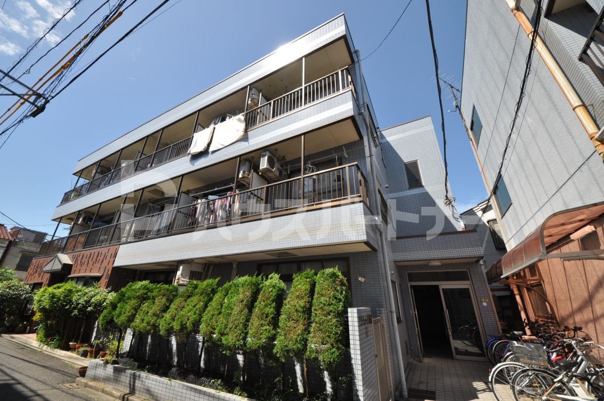 ラフォーレ町屋IIの外観