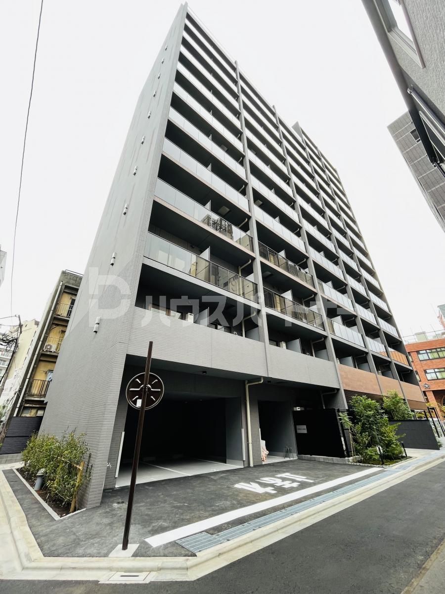 コンフォリア・リヴ根岸二丁目の外観