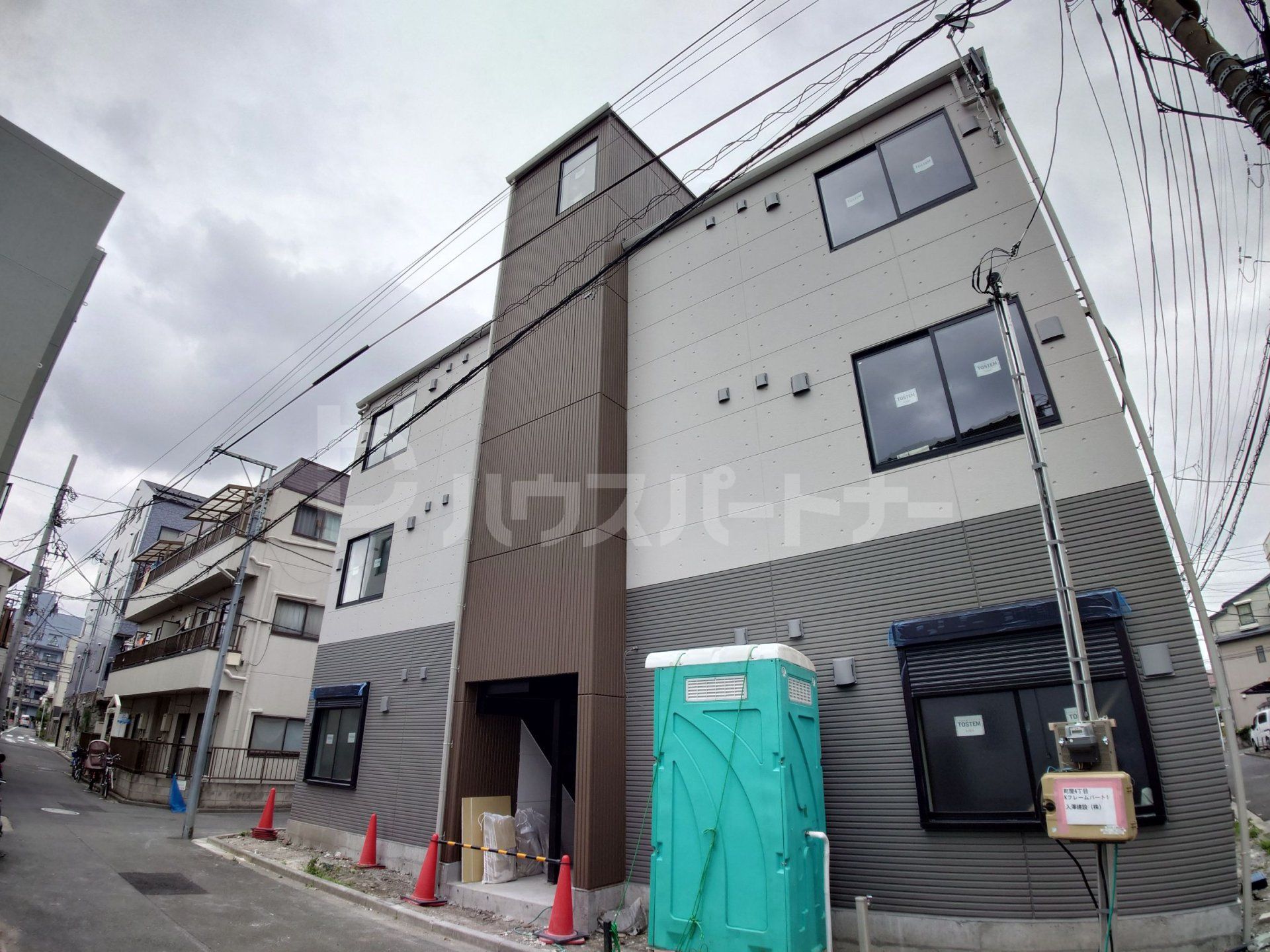 グレースコート町屋の外観