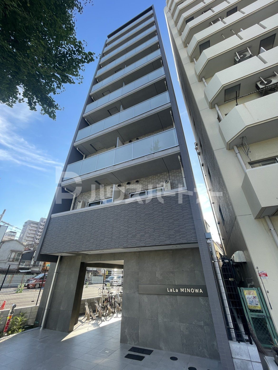 LaLa三ノ輪の外観