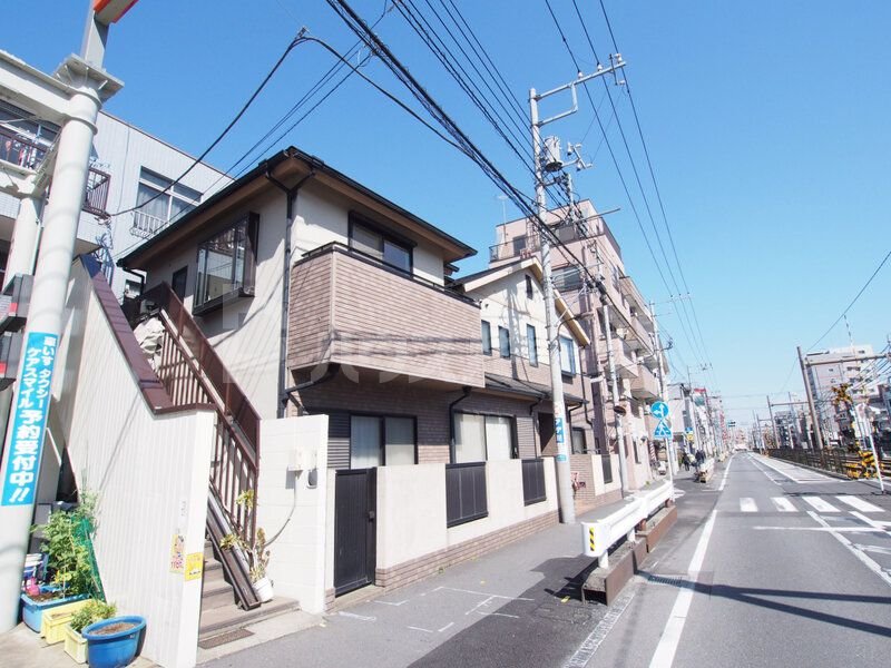 M.C.Mの外観