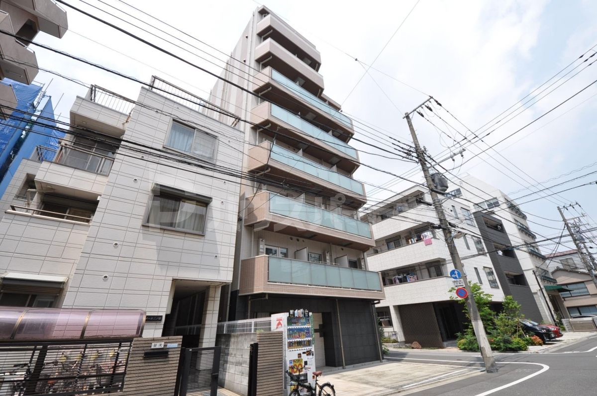 ラフィスタ東日暮里の外観