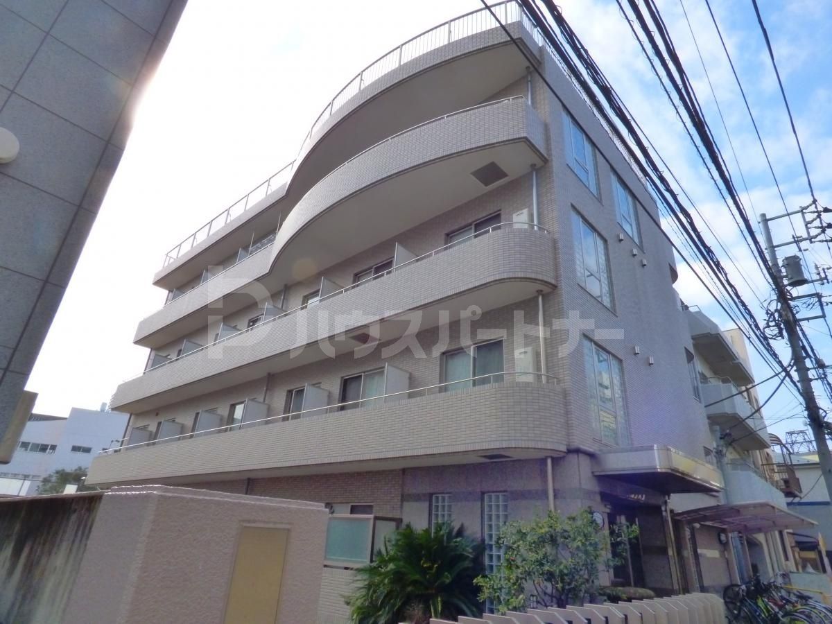 T・ハルジオンの外観