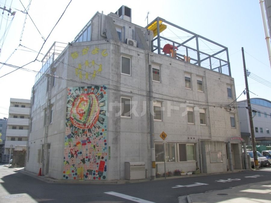 なかよし保育園 徒歩9分。 720m なかよし保育園 徒歩9分。 720m