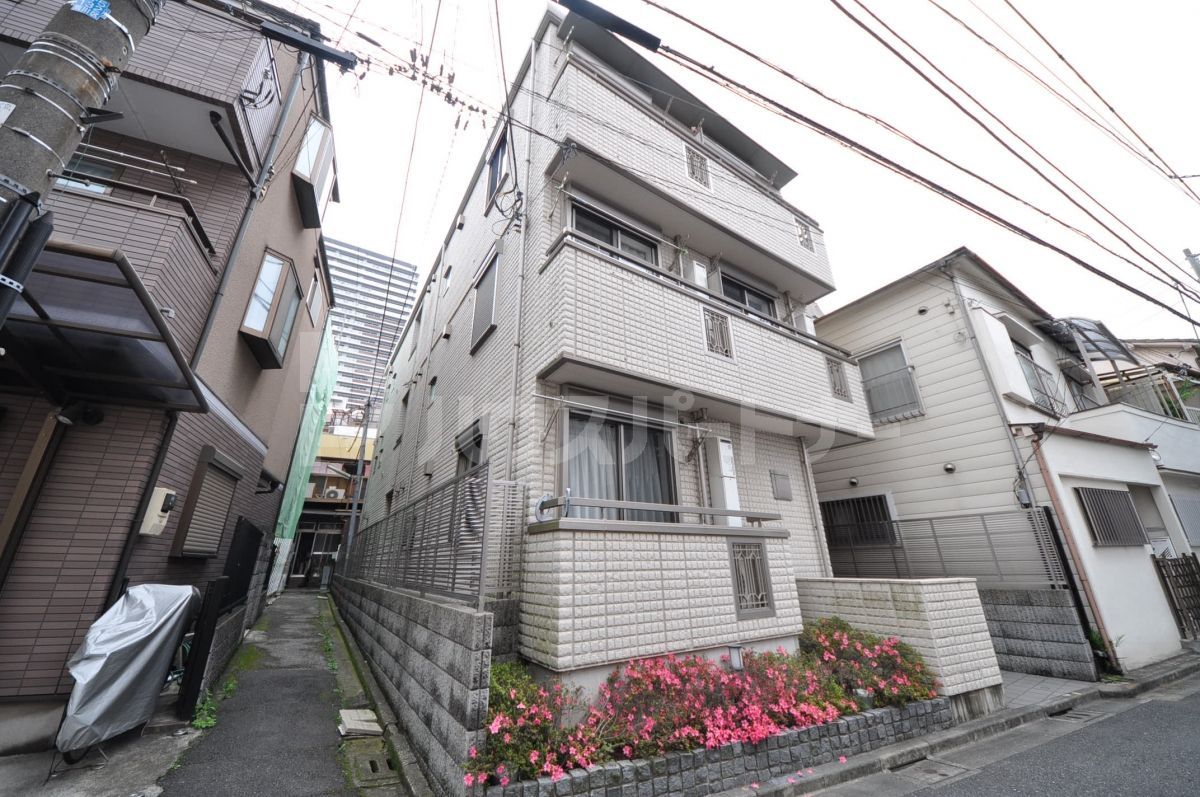 シャーロックホームズの外観