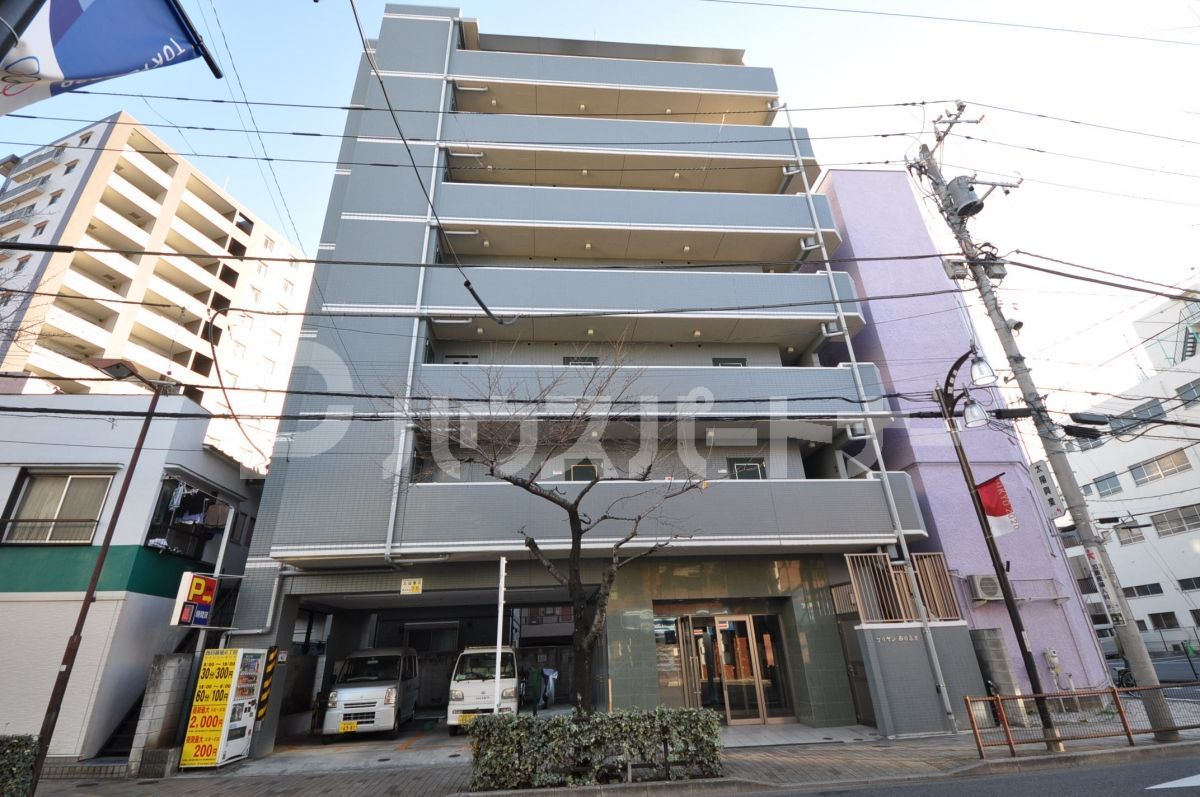 ブリヤン西日暮里の外観