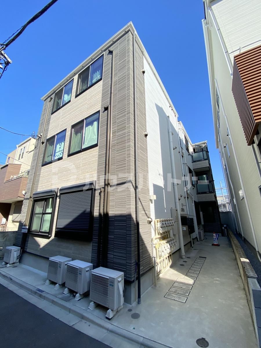 クレア南千住の外観
