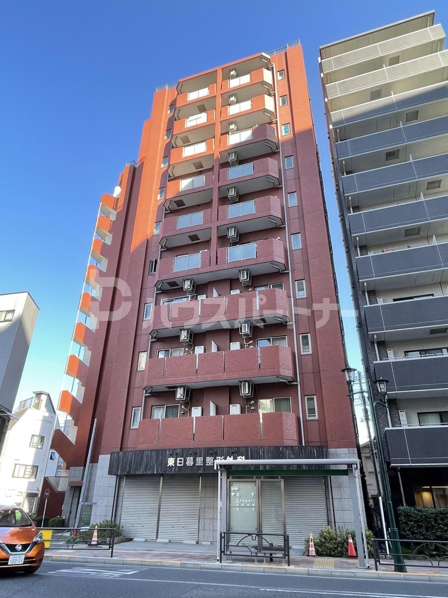 feeth日暮里の外観