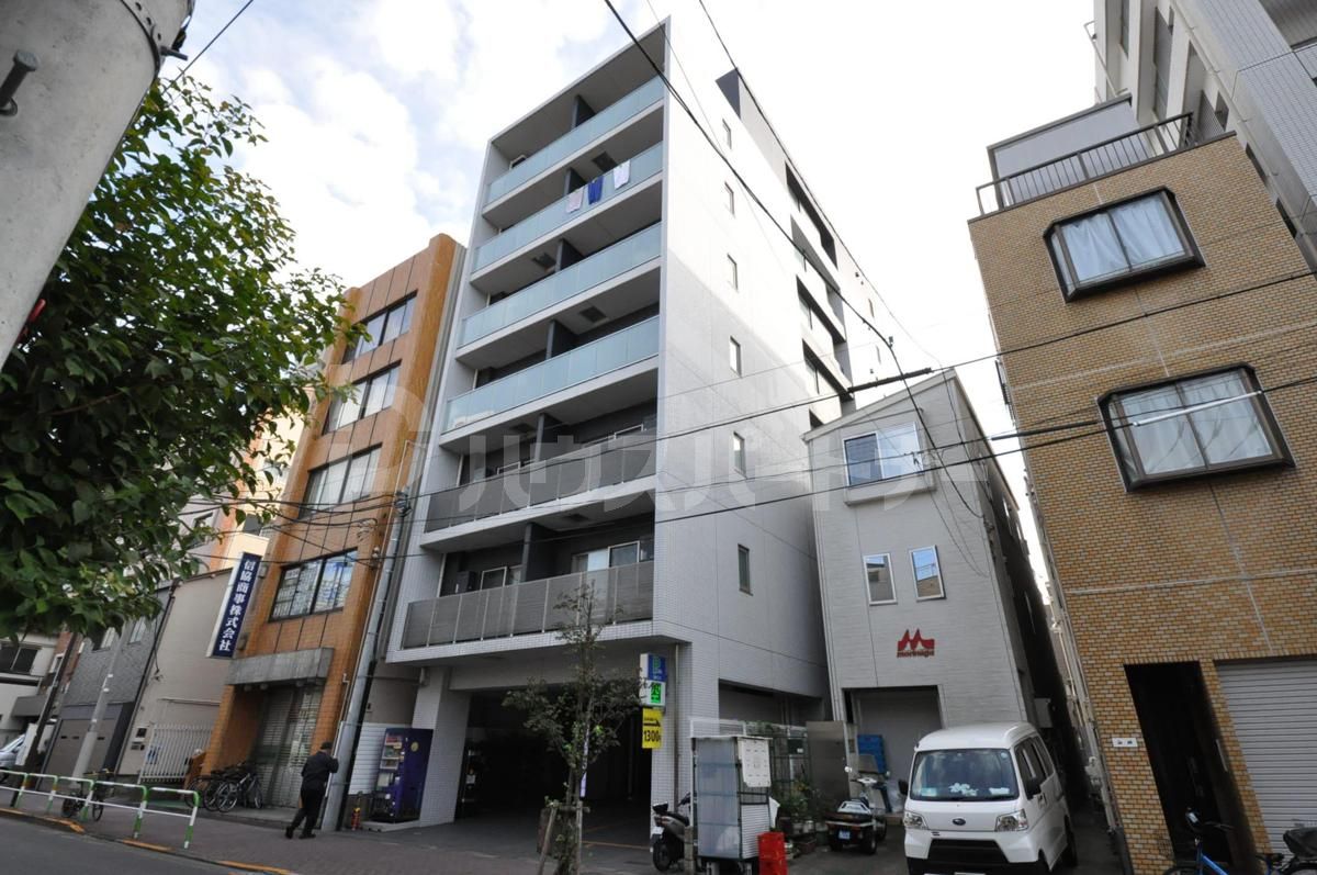 ROTIS COURTの外観