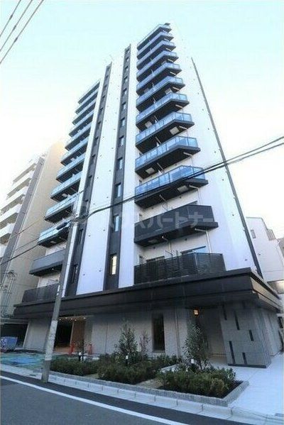 CREATIF上野入谷の外観