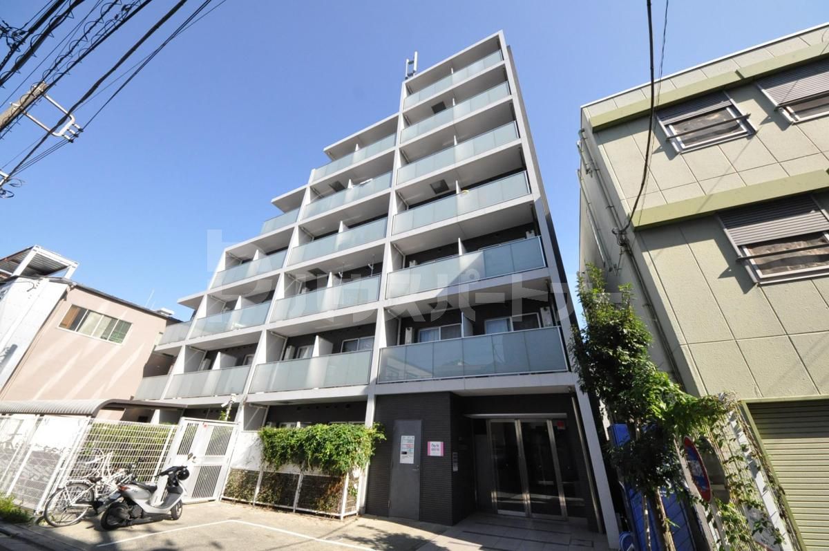 アヴァンセクール町屋の外観