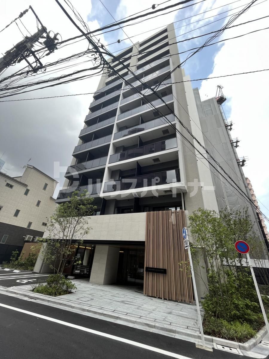 J.リヴェール上野入谷フロントの外観