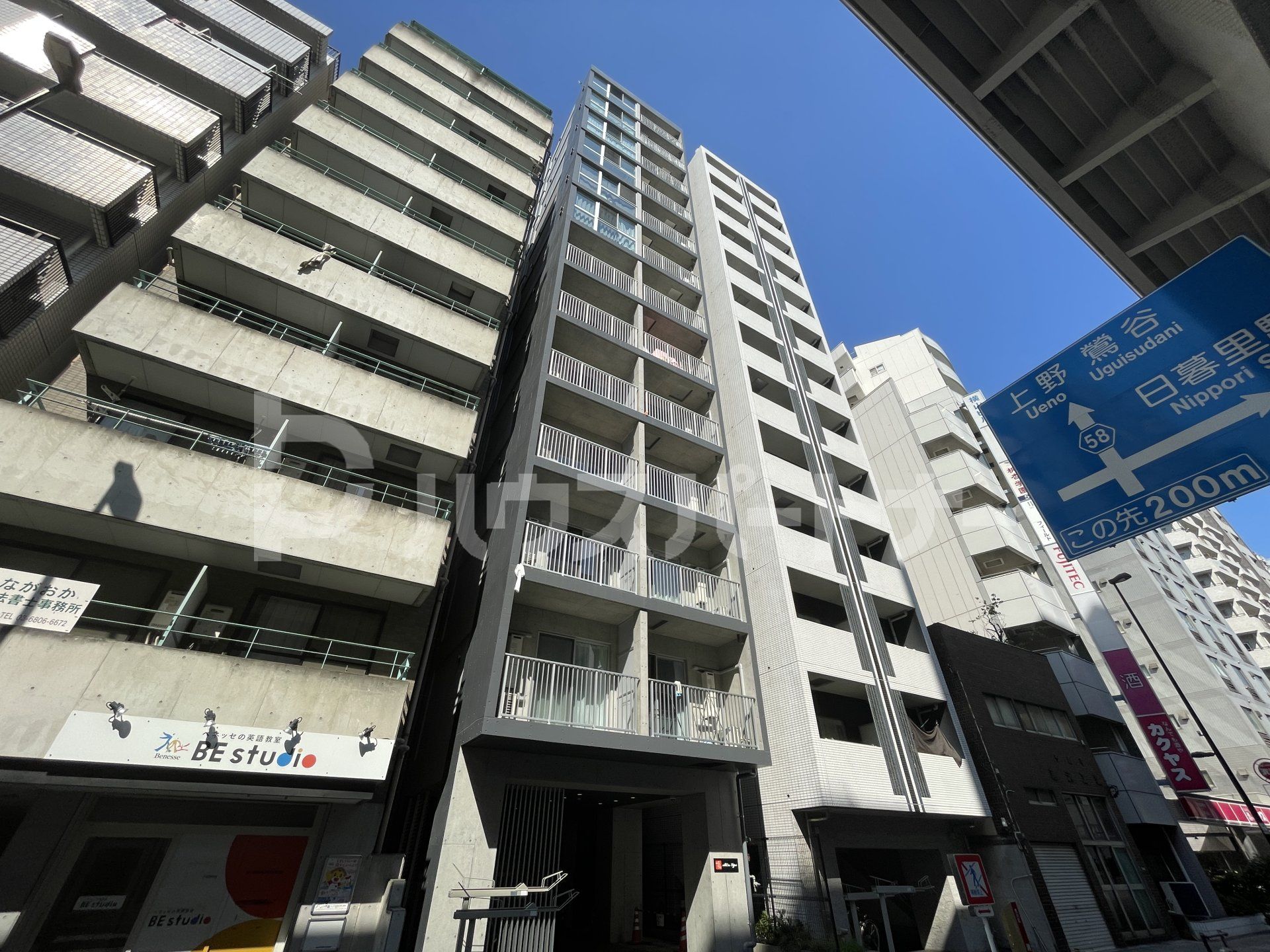 ミレドゥーエ日暮里の外観