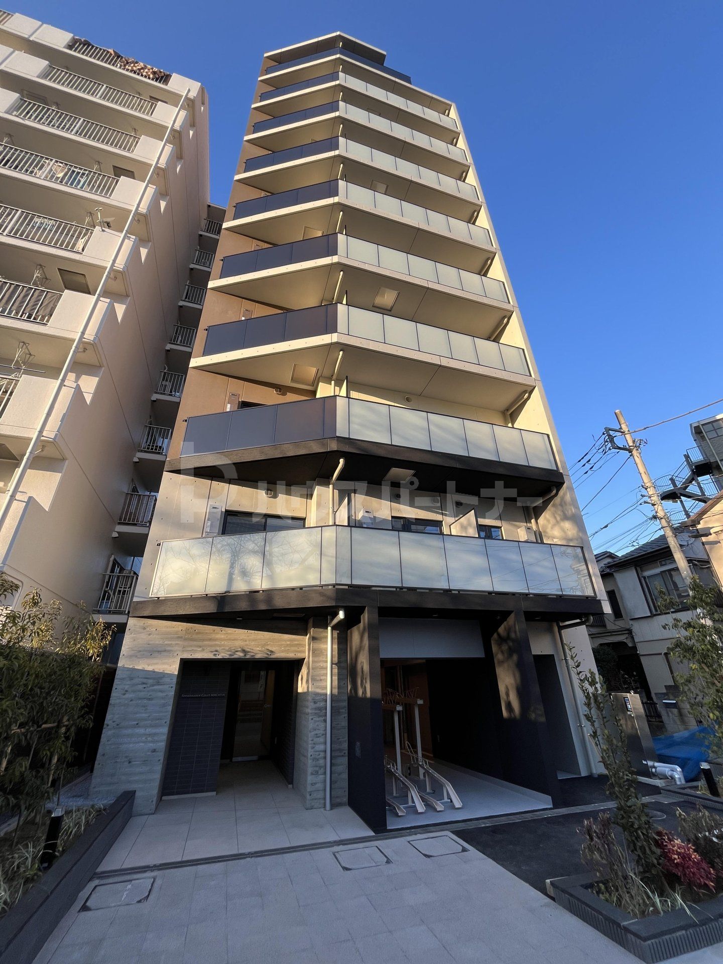 ルネサンスコート町屋の外観