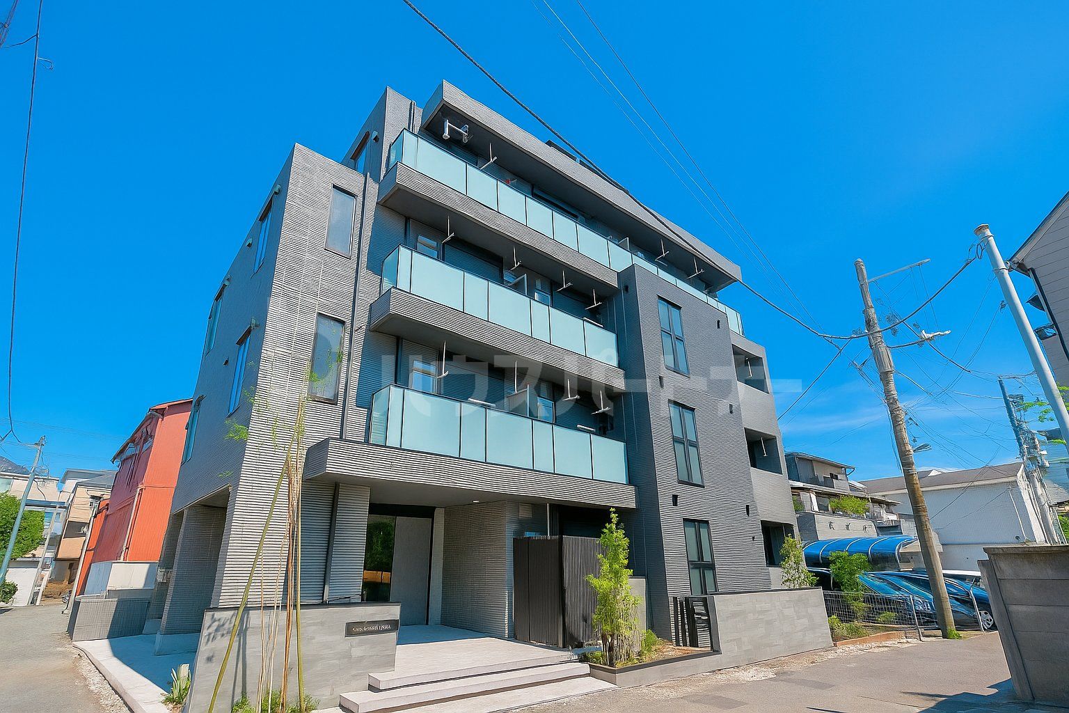 ヘーベルメゾン町屋1丁目の外観
