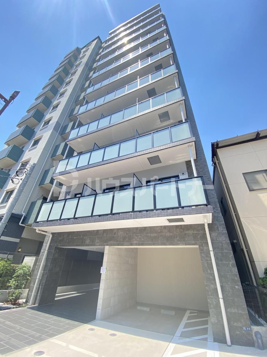 リテラス上野入谷の外観