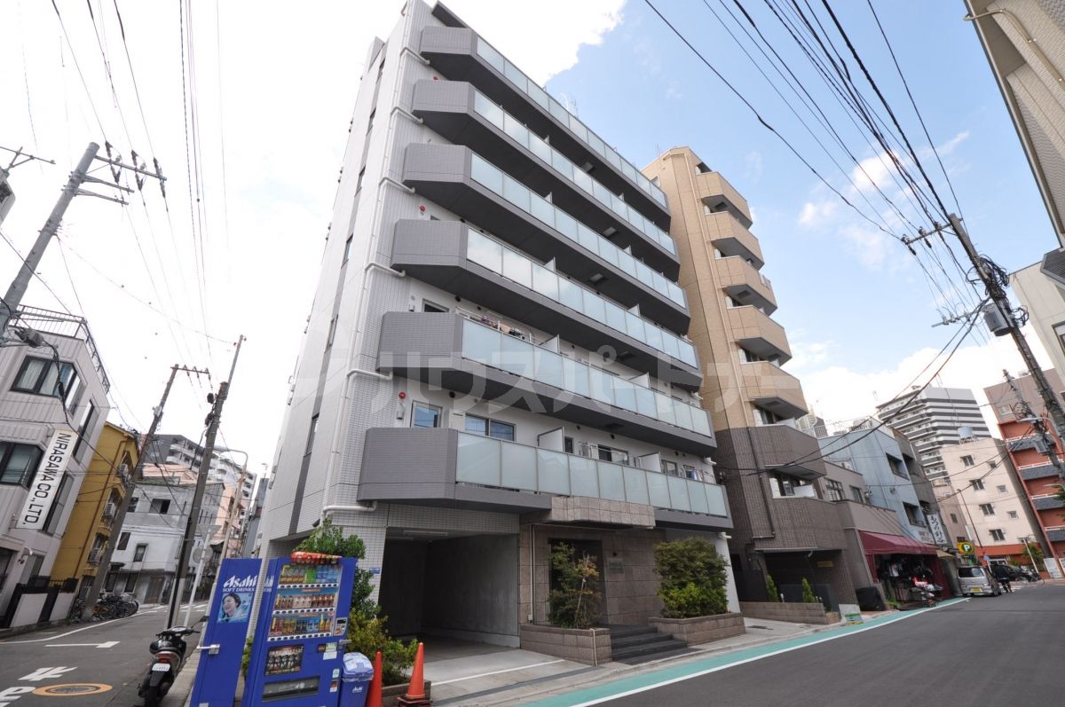 アヴニールイシ南千住の外観