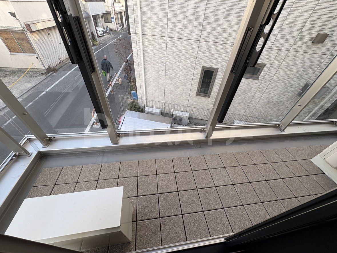 バルコニー バルコニー