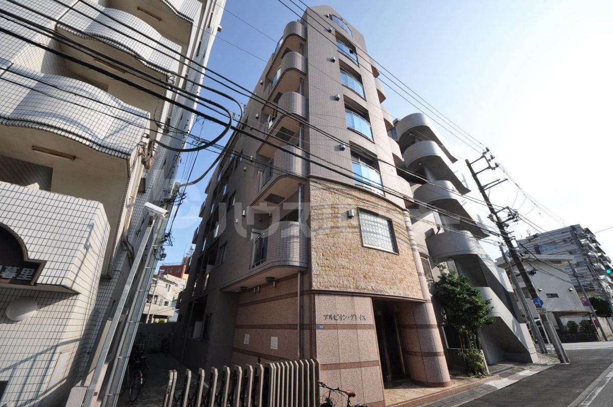 アルビオン・グレイスの外観