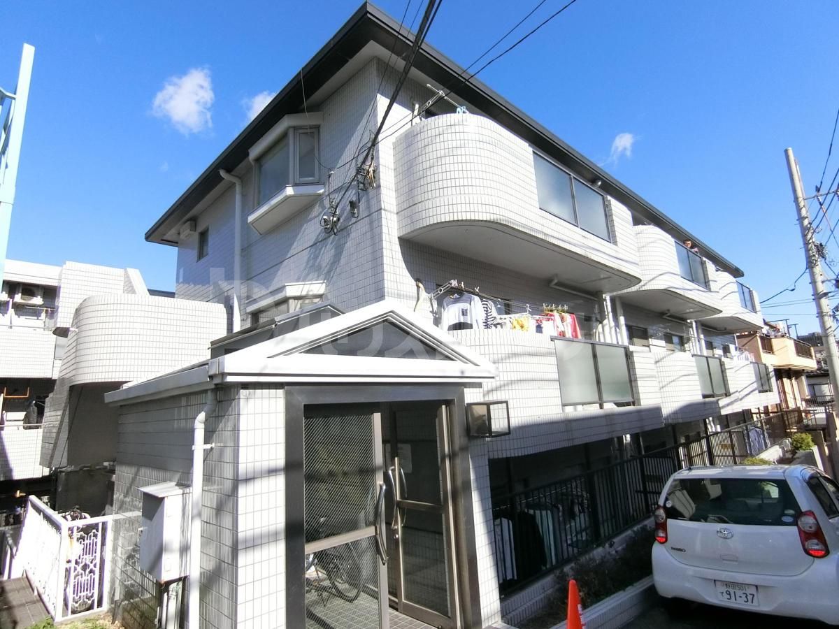 松戸市新松戸東の賃貸マンションの外観