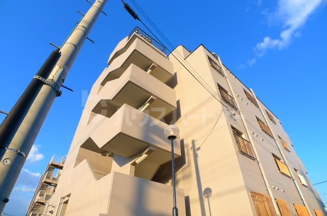 松戸市南花島１丁目の賃貸マンションの外観